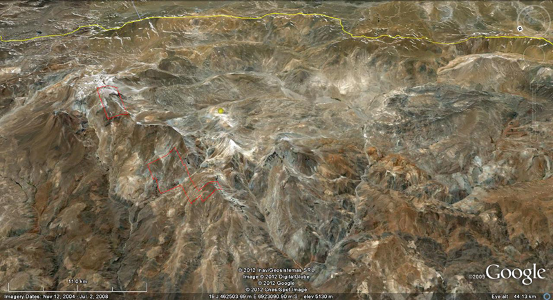 Google Earth perspektiva-kép Ny-ÉNy felől nézve a Yeguas Heladas koncesszió területeivel